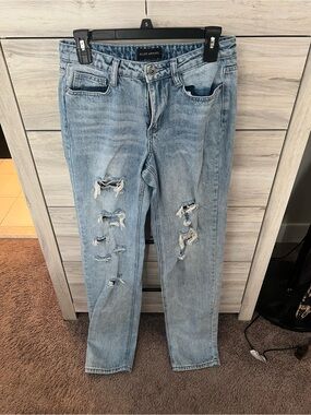 ALLOY Light Wash Distressed Boyfriend Jeans